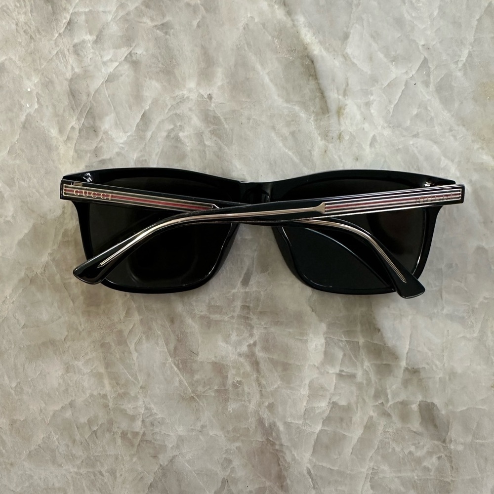Gucci Sunglasses - Picture 4 of 5